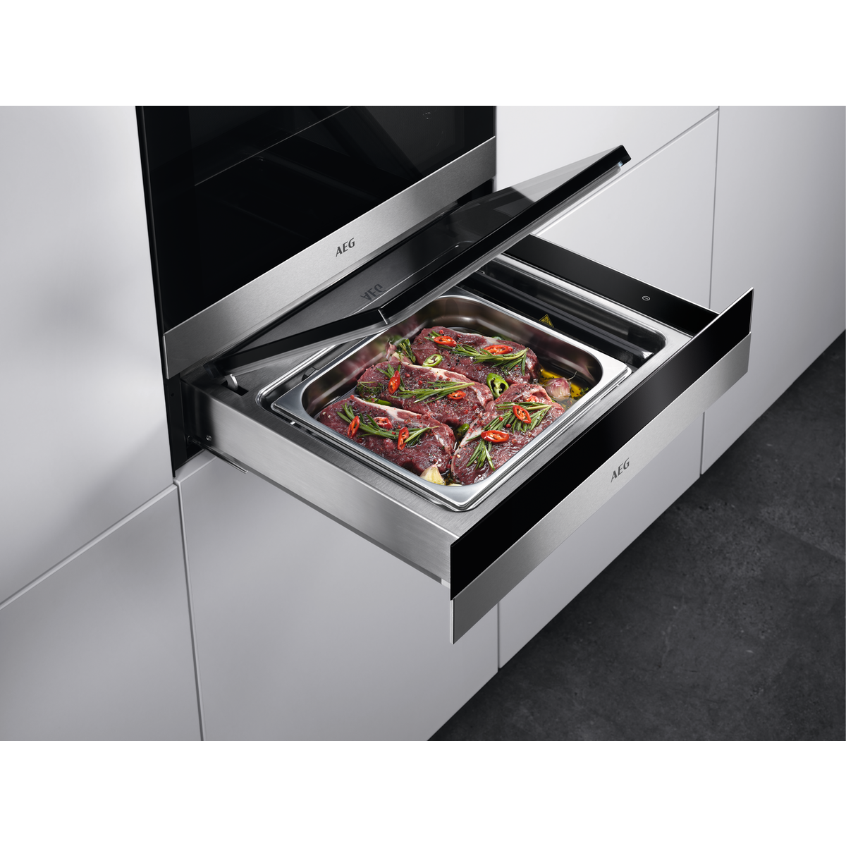 AEG - Integrated Vacuum Sealer - KDK911423T
