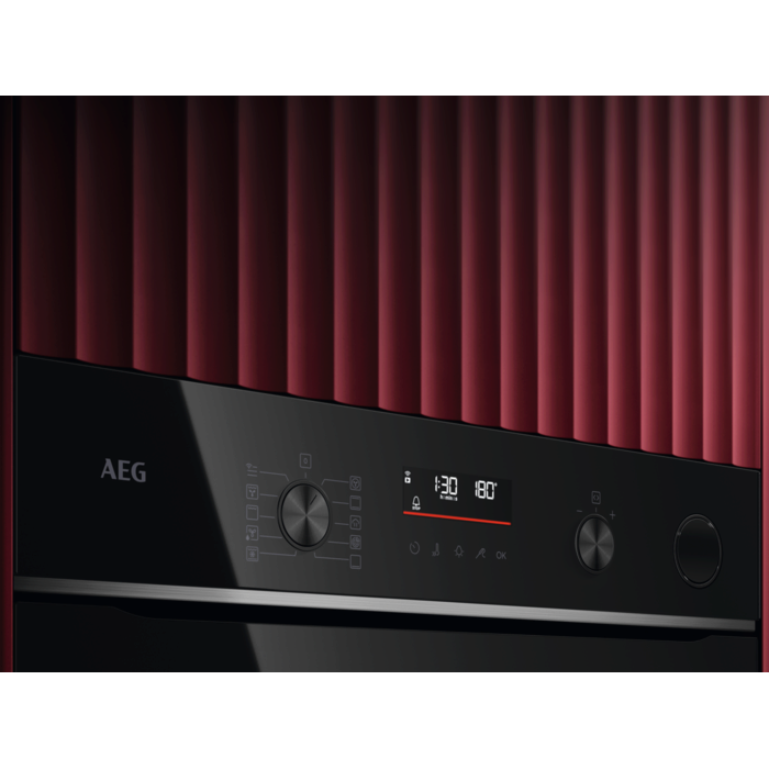 AEG - Pyrolytic oven - V7PBR521SB
