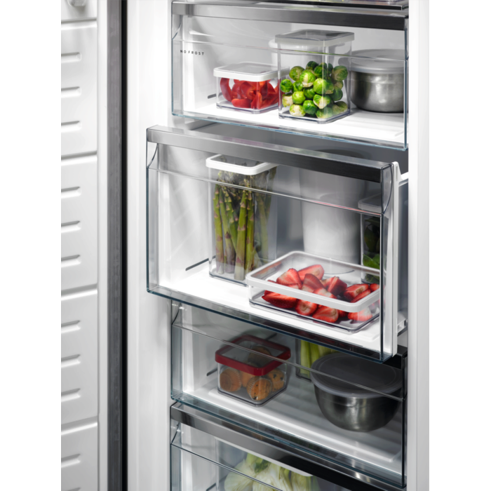 AEG - Congelatori a libera installazione - OAG7M281DX