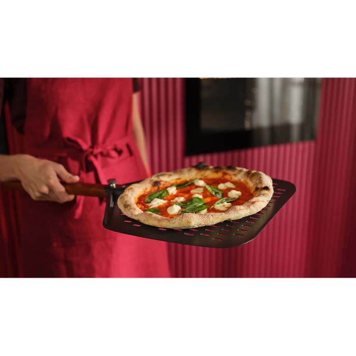 The Pizza Expert oven: Developed with Scuola Italiana Pizzaioli