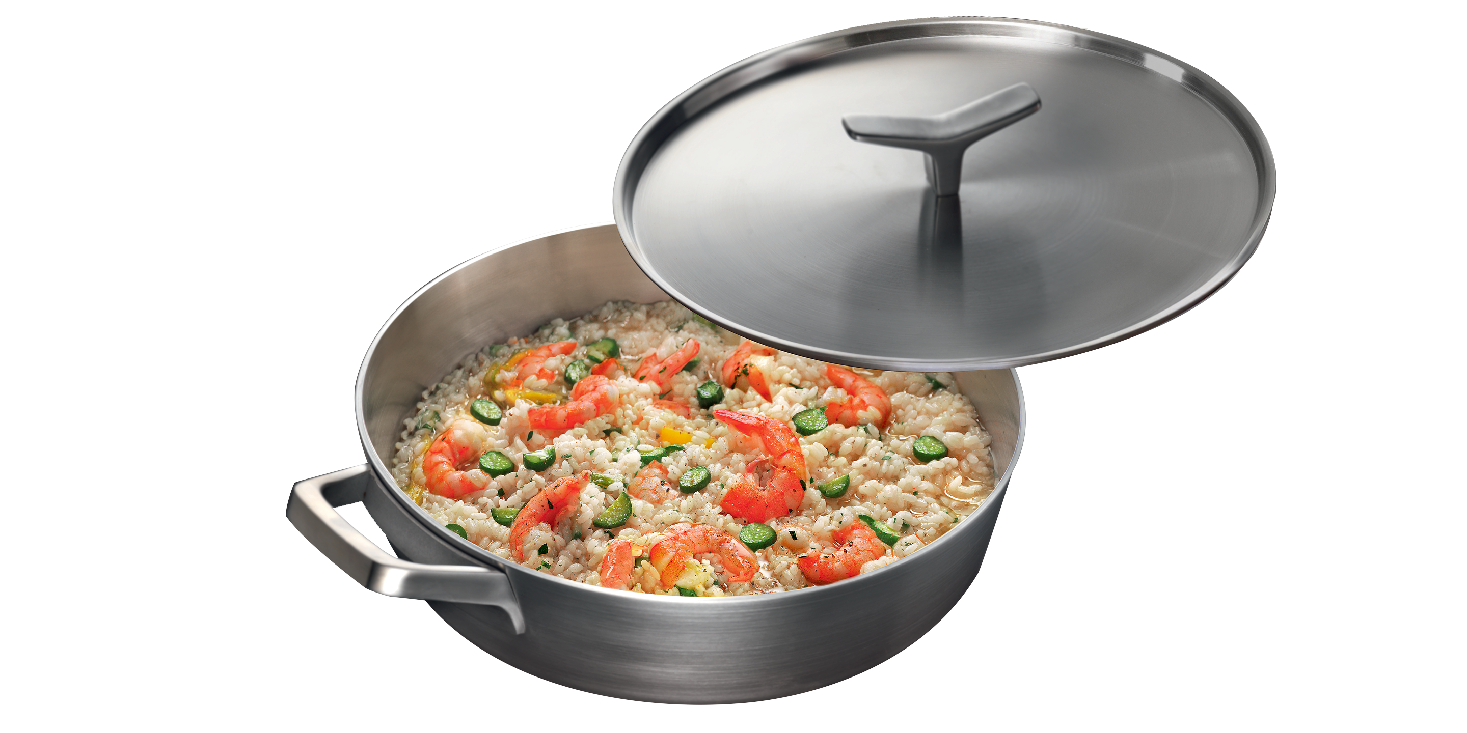 Una casseruola poco profonda con dentro del risotto ai gamberi