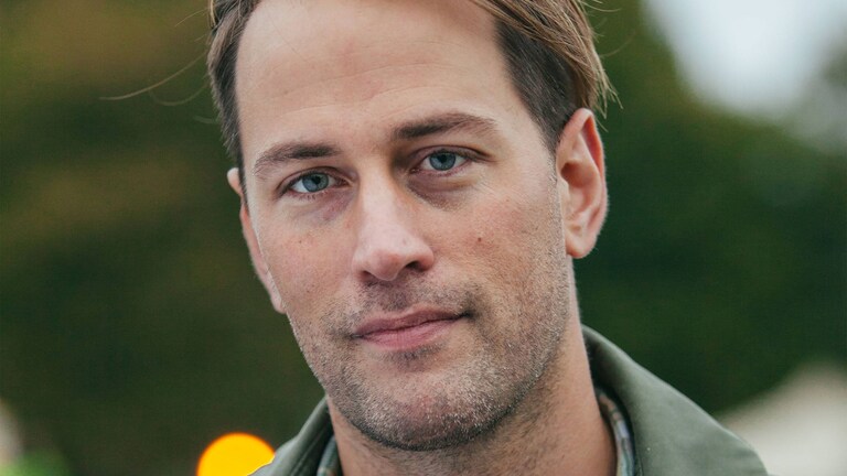 Tristram Stuart sorride davanti all'obbiettivo