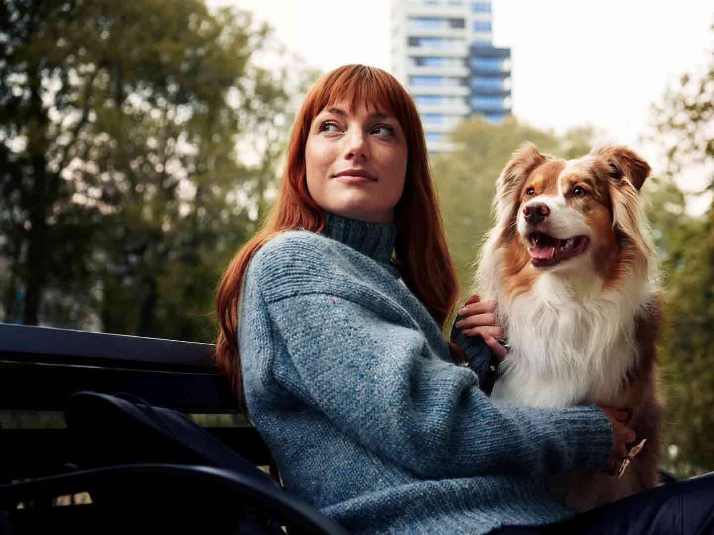 ragazza con cane